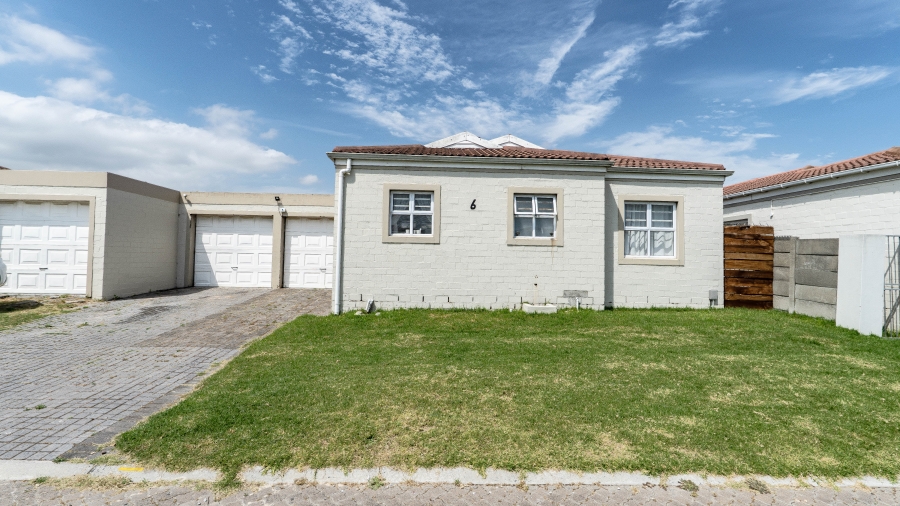 3 Bedroom Property for Sale in Turtle Creek Western Cape